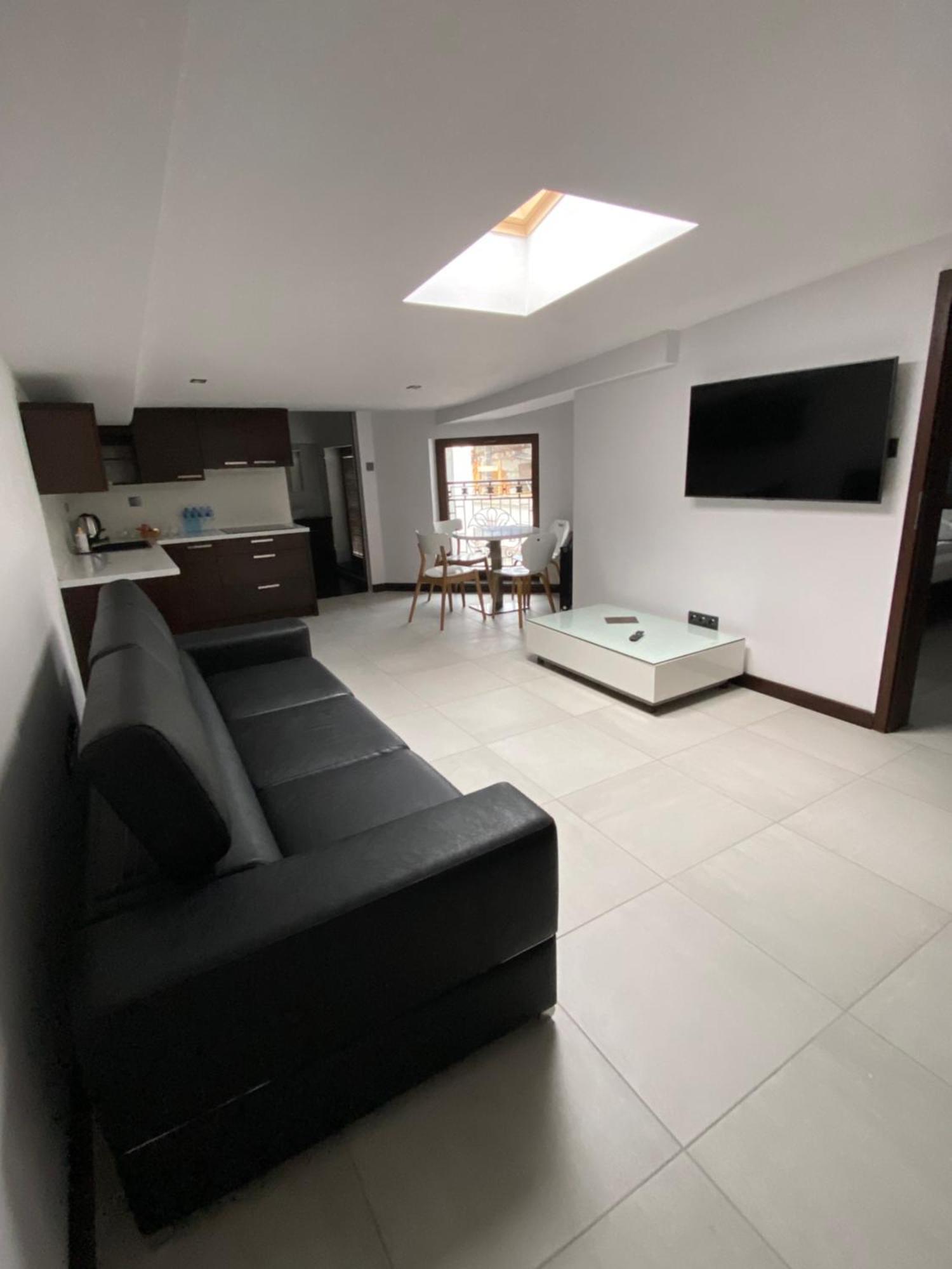 Aparthotel Lodz 55 Piotrkowska Ngoại thất bức ảnh