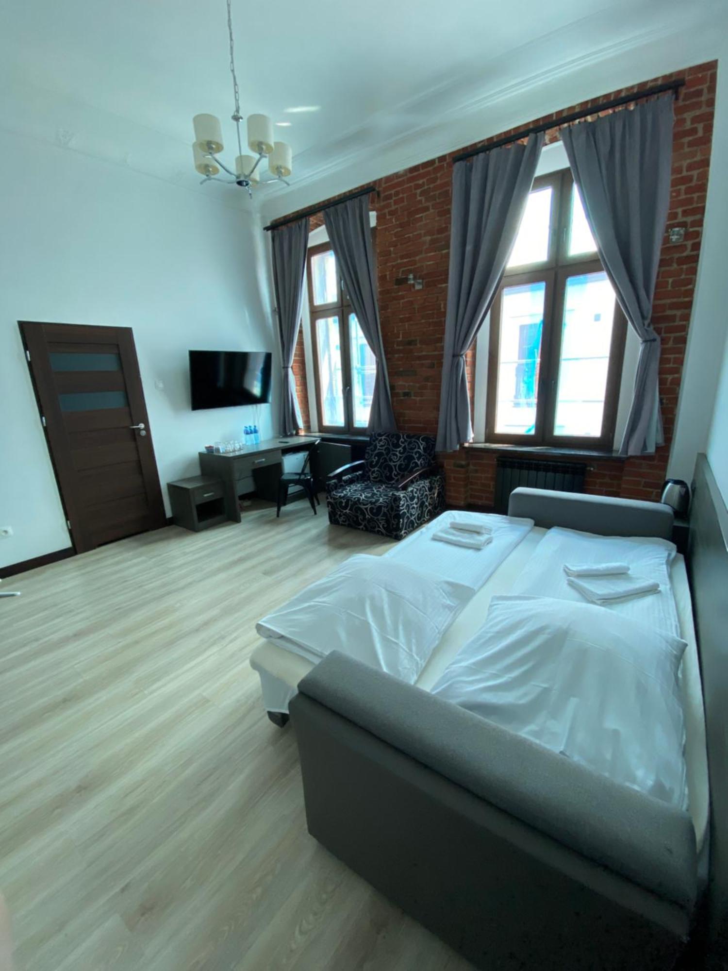 Aparthotel Lodz 55 Piotrkowska Ngoại thất bức ảnh