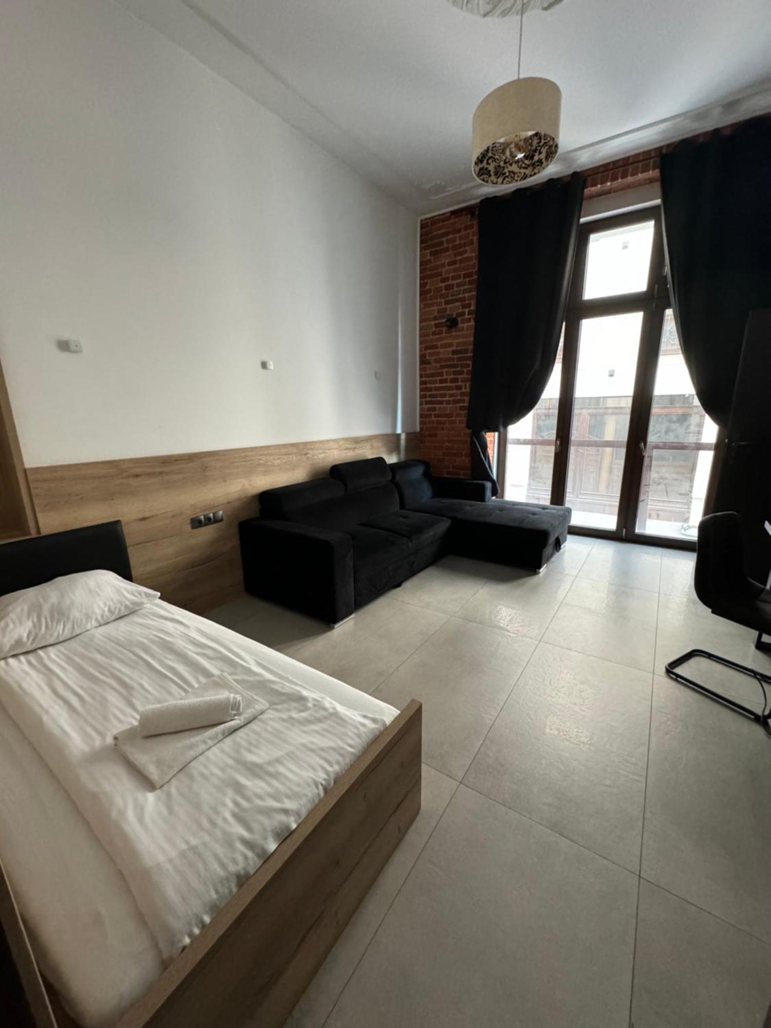 Aparthotel Lodz 55 Piotrkowska Ngoại thất bức ảnh