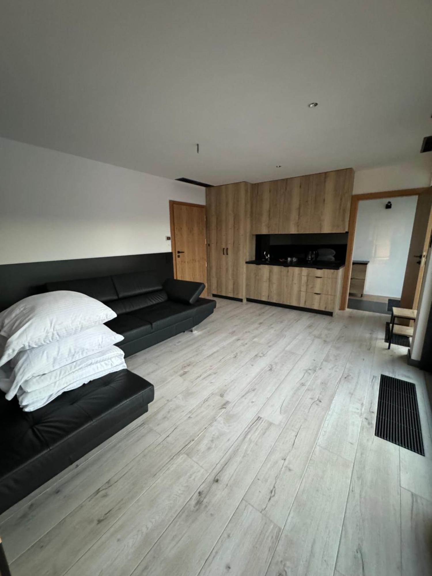 Aparthotel Lodz 55 Piotrkowska Ngoại thất bức ảnh