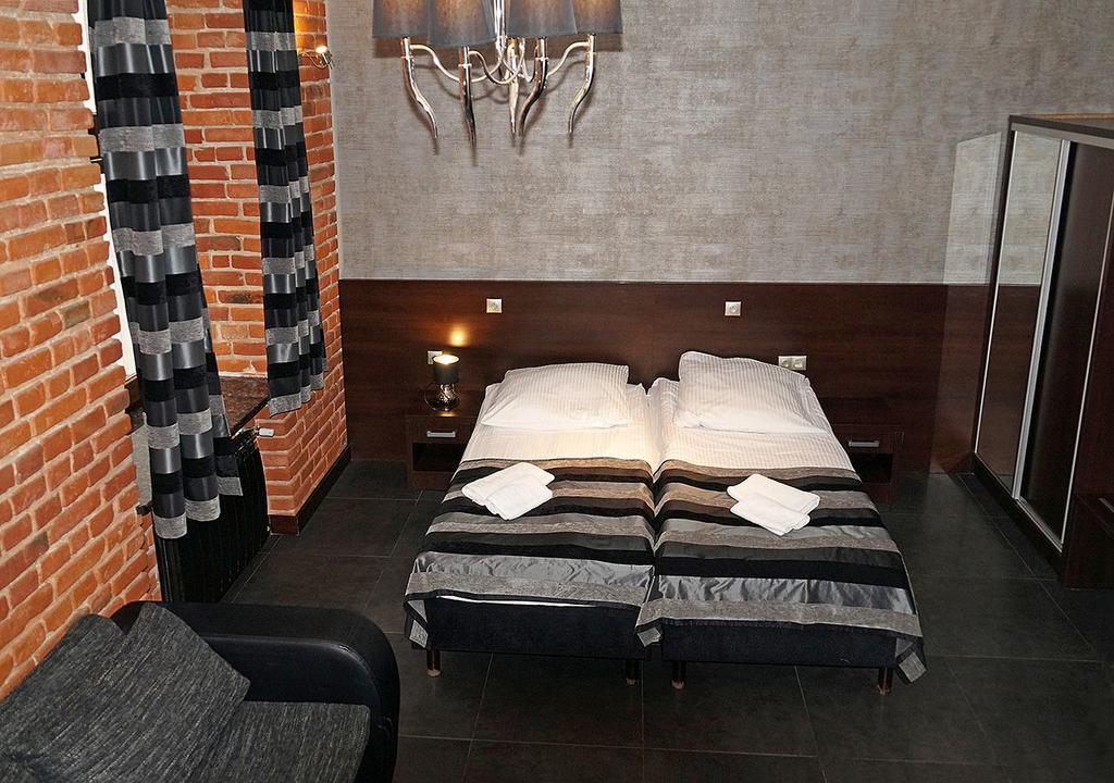 Aparthotel Lodz 55 Piotrkowska Ngoại thất bức ảnh