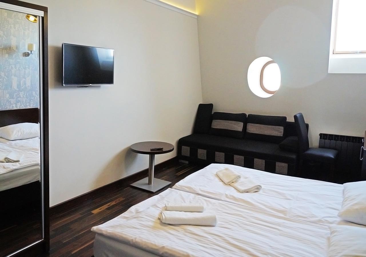 Aparthotel Lodz 55 Piotrkowska Ngoại thất bức ảnh